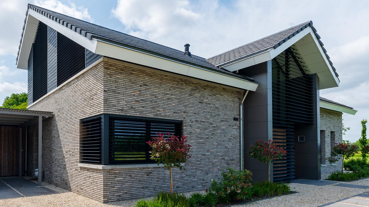 Exposant SUNSHIELD Unieke Louvers Voorjaar 2025 BEURS EIGEN HUIS