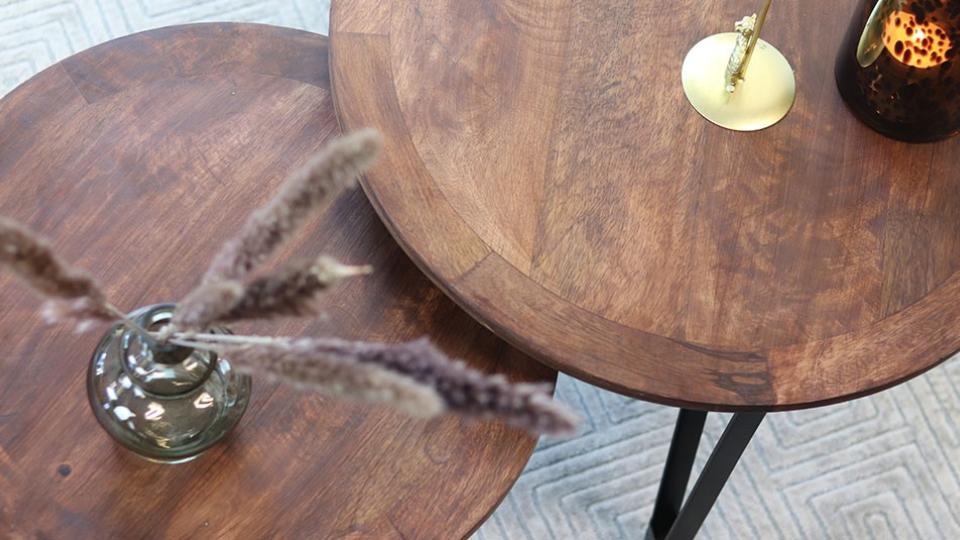 Mangohout interieur inspiratie REALISEERJEDROOMHUIS